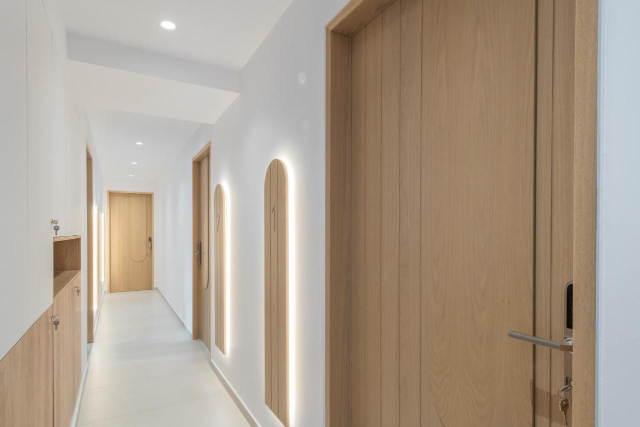 Evans Luxurious 3 Apartment